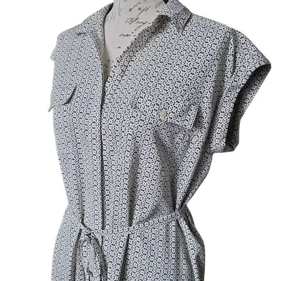Express Women's Size Medium Petite Cream Gray Pattern Button Down Shirt Dress - Picture 3 of 7